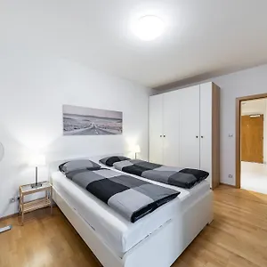 Apartamento Garden Towers, Praga